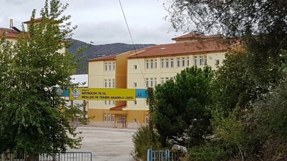 Göynücek 70. Yıl Mesleki ve Teknik Anadolu Lisesi Fotoğrafı